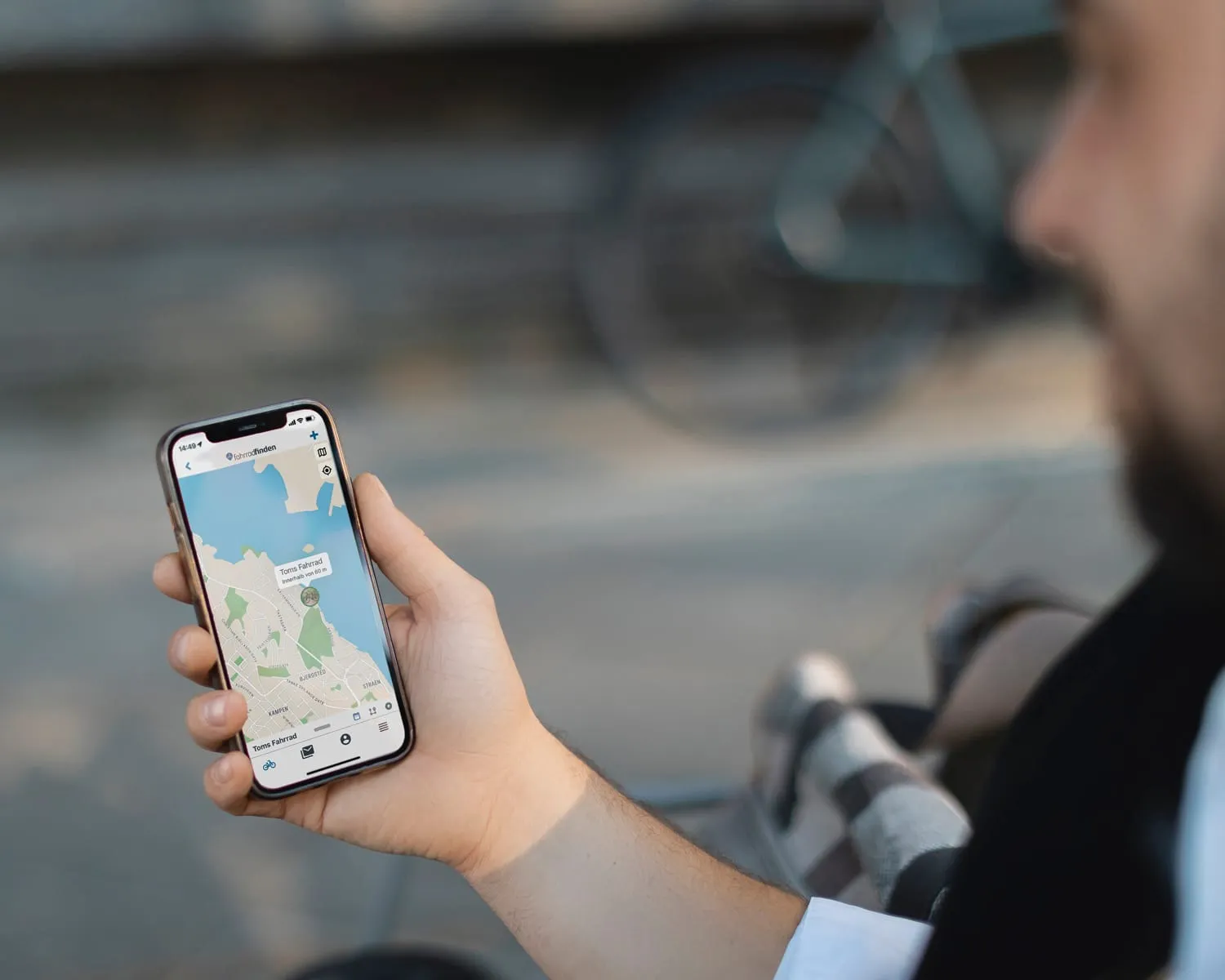 BikeFinder G2 tracker GPS bicicletă montaj în ghidon